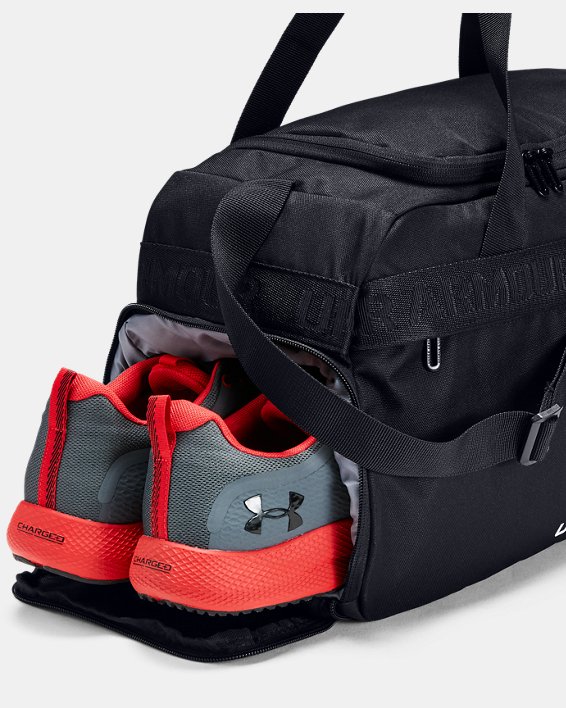 UA Loudon小型旅行袋, Black, pdpMainDesktop image number 4